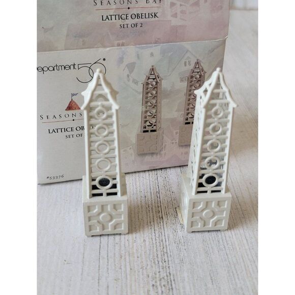 Dept 56 53376 Seasons Bay lattice obelisk village accessory xmas - Picture 1 of 6